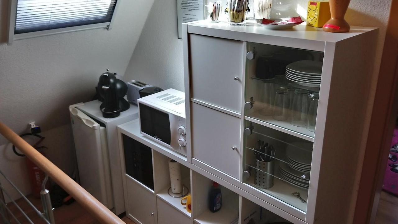 Private Zimmer Bei Der Weser-Ems-Halle Oldemburgo Exterior foto